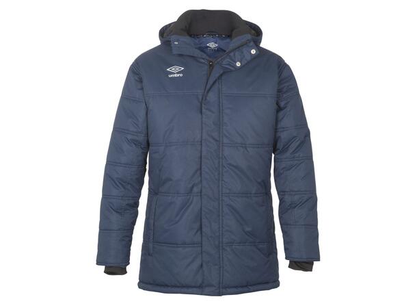 UMBRO Core Padded Jkt 17 Marine M Funksjonell lang vattert klubbjakke 